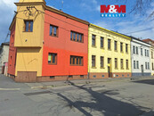Prodej nájemního domu, 310 m2, Ostrava, ul. Kosmova, cena cena v RK, nabízí 