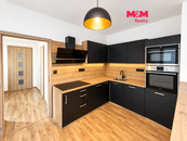 Prodej 1/2 rodinného domu, 94 m2, Ostrava, ul. U Kříže, cena 4490000 CZK / objekt, nabízí 