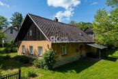 Usedlost s velkým pozemkem 5522m2, stodolami a potenciálem další výstavby v Krasově, cena 5490000 CZK / objekt, nabízí 